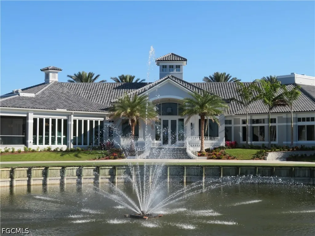 10115 Colonial Country Club Boulevard Fort Myers FL 33913