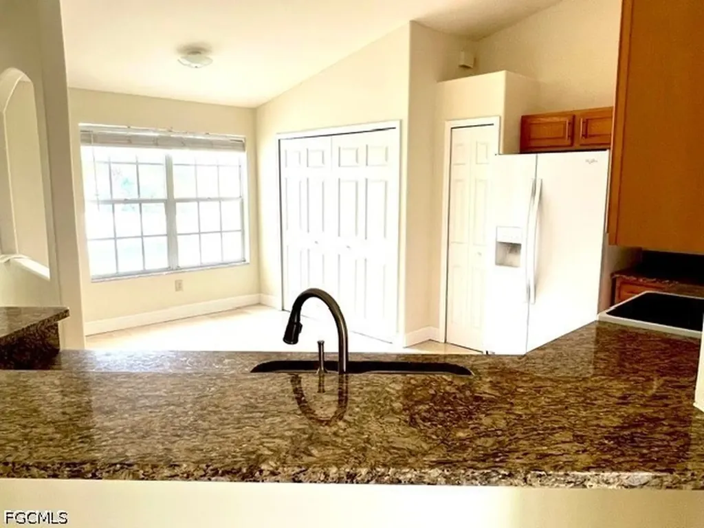 10115 Colonial Country Club Boulevard Fort Myers FL 33913