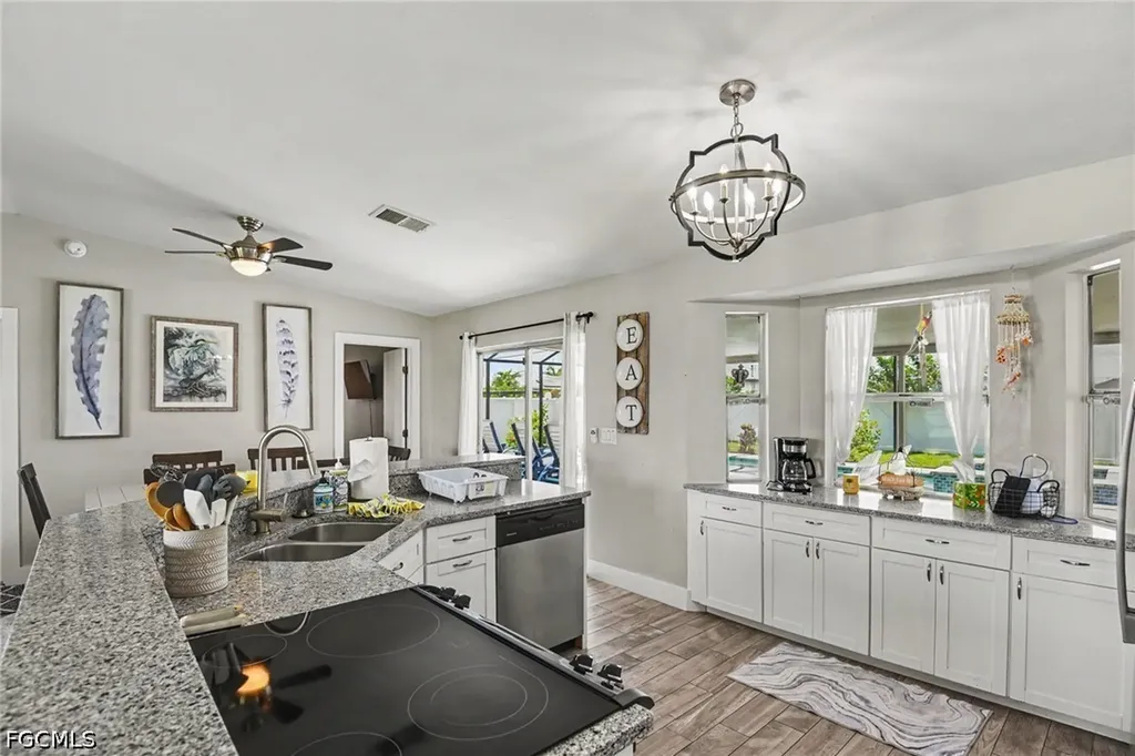 419 NW 7th Terrace Cape Coral FL 33993