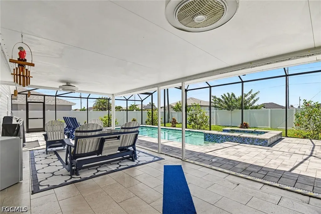 419 NW 7th Terrace Cape Coral FL 33993
