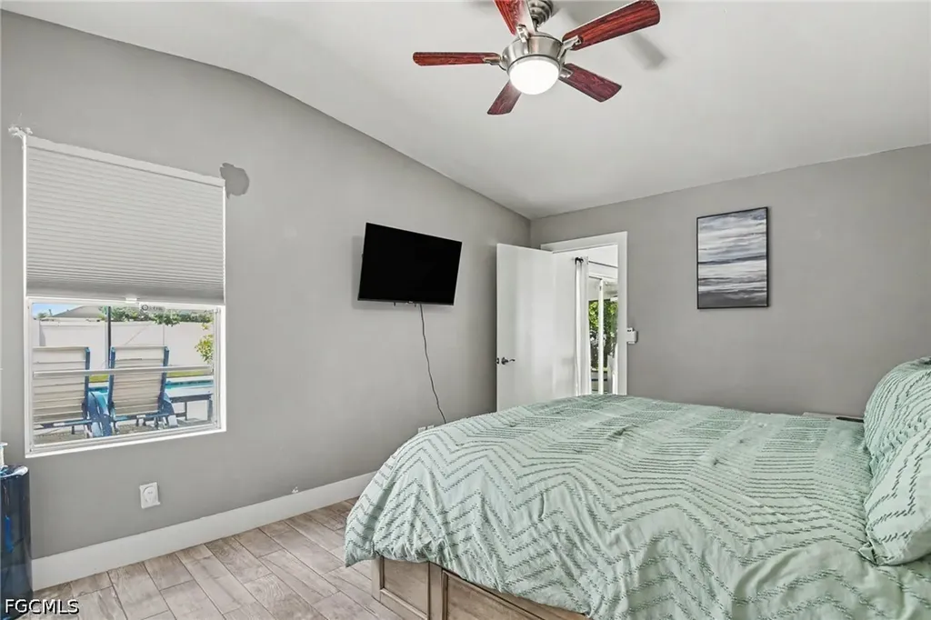 419 NW 7th Terrace Cape Coral FL 33993
