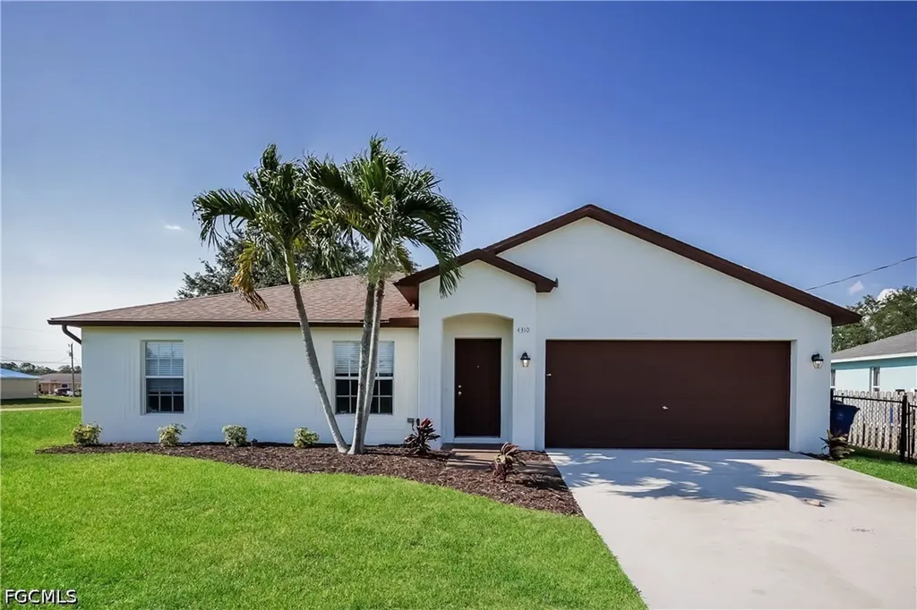 4310 10th Street W Lehigh Acres FL 33971