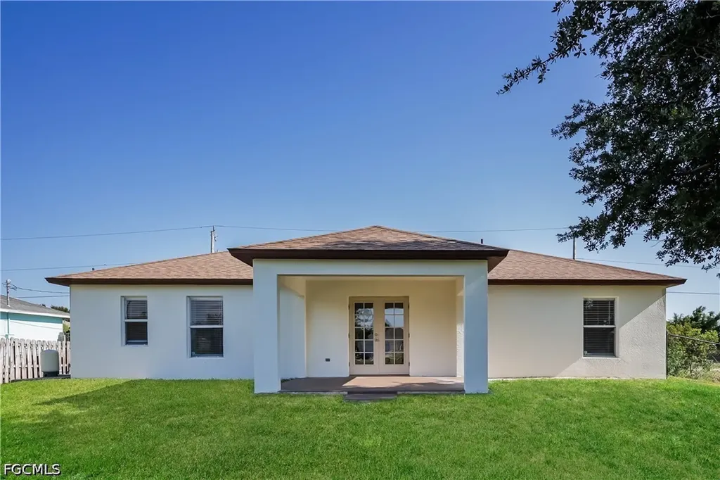 4310 10th Street W Lehigh Acres FL 33971
