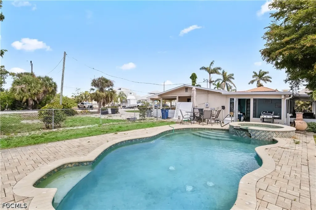 12206 Boat Shell Drive Matlacha Isles FL 33991