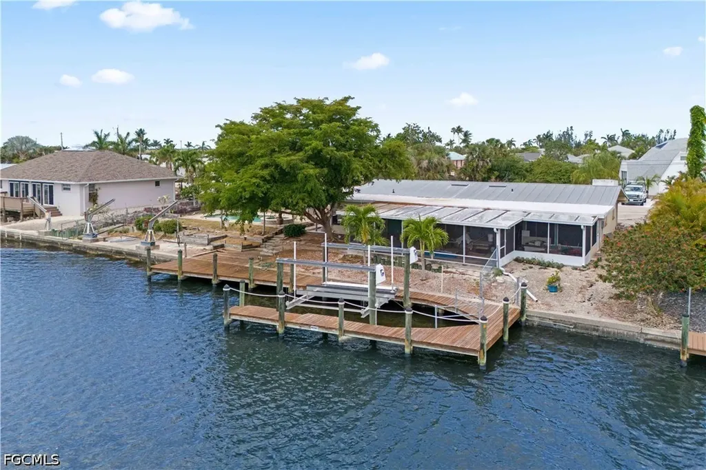12206 Boat Shell Drive Matlacha Isles FL 33991