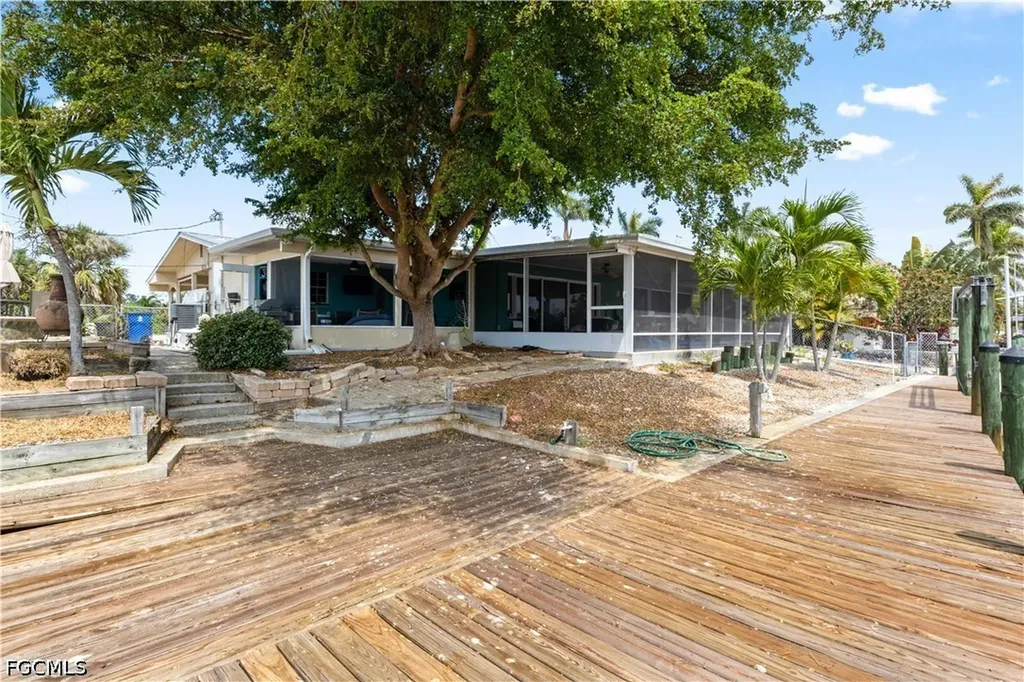12206 Boat Shell Drive Matlacha Isles FL 33991