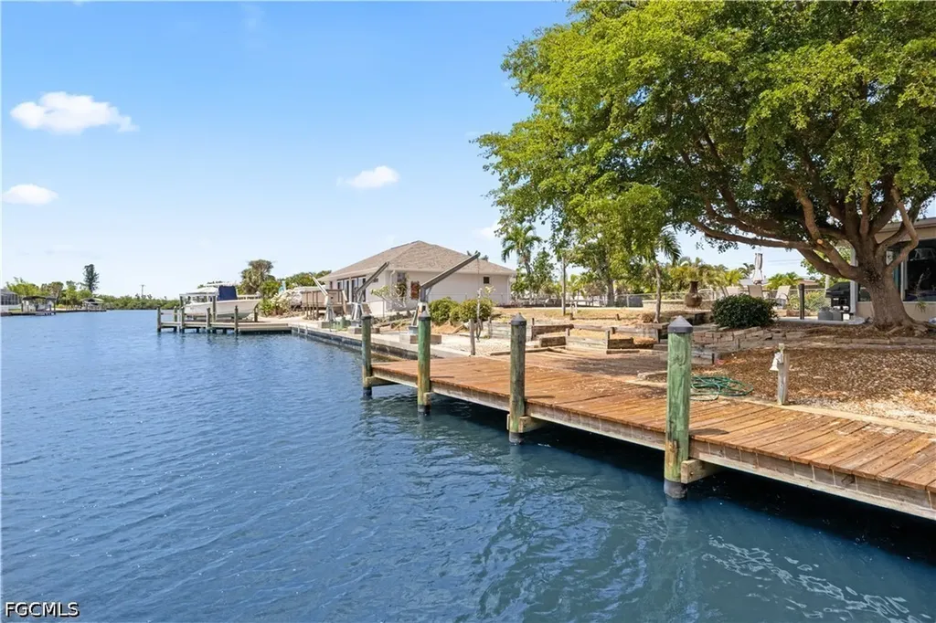 12206 Boat Shell Drive Matlacha Isles FL 33991