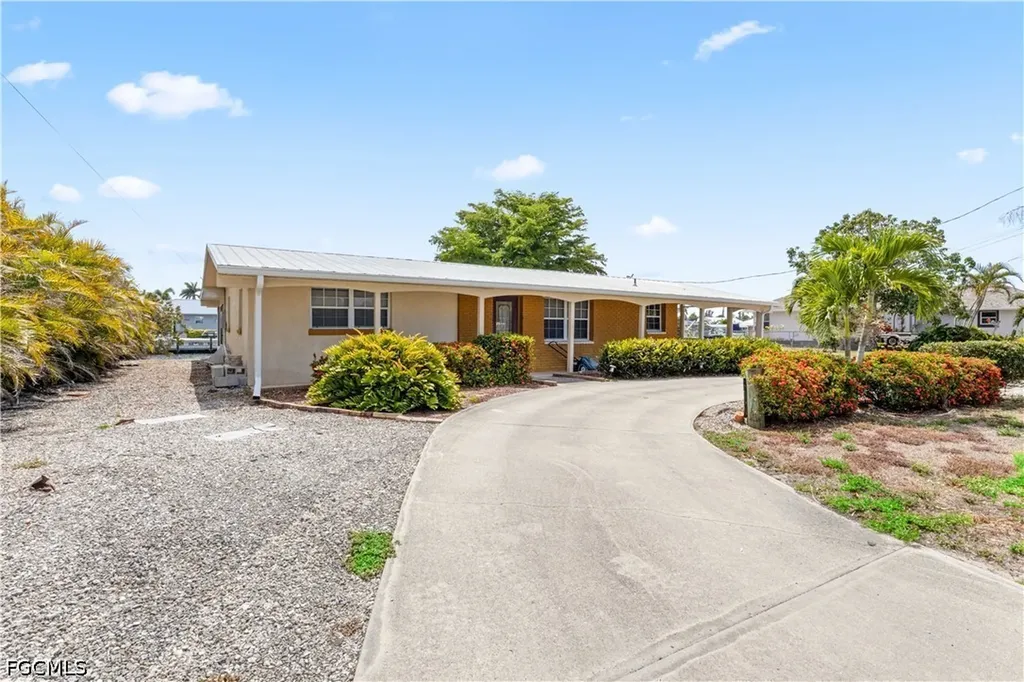 12206 Boat Shell Drive Matlacha Isles FL 33991