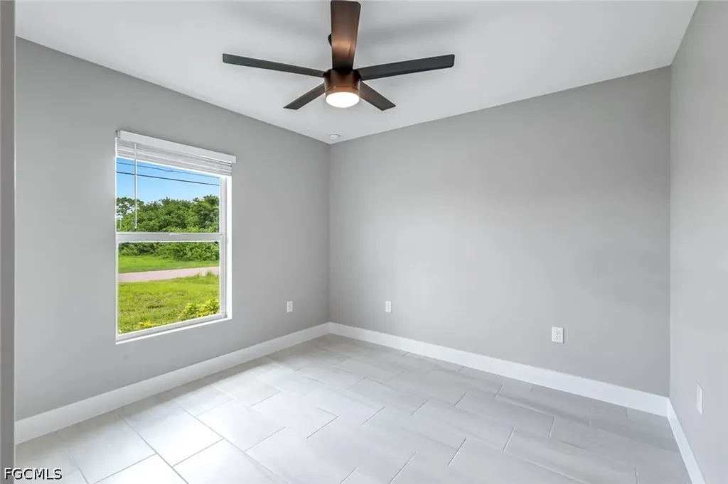 4110 NE 23rd Place Cape Coral FL 33909