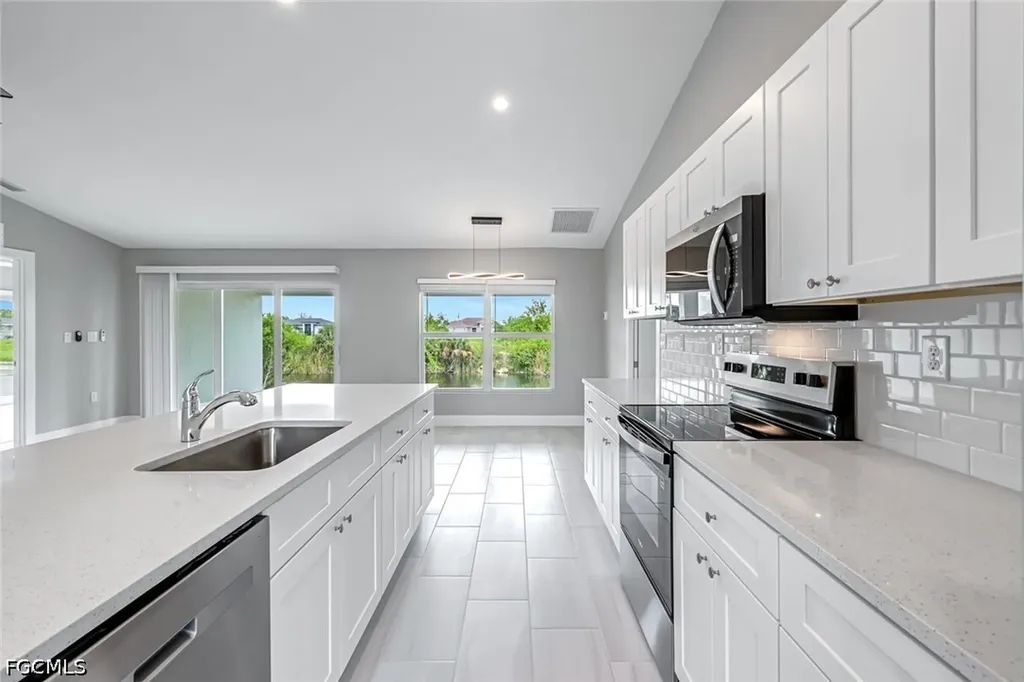 4110 NE 23rd Place Cape Coral FL 33909