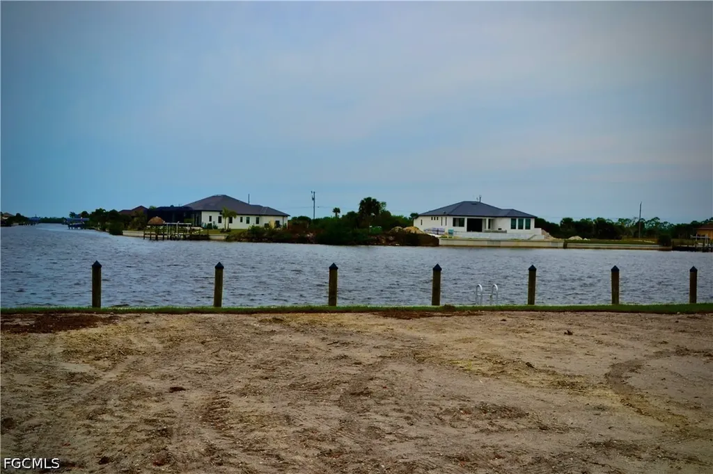 3532 NW 42nd Avenue Cape Coral FL 33993