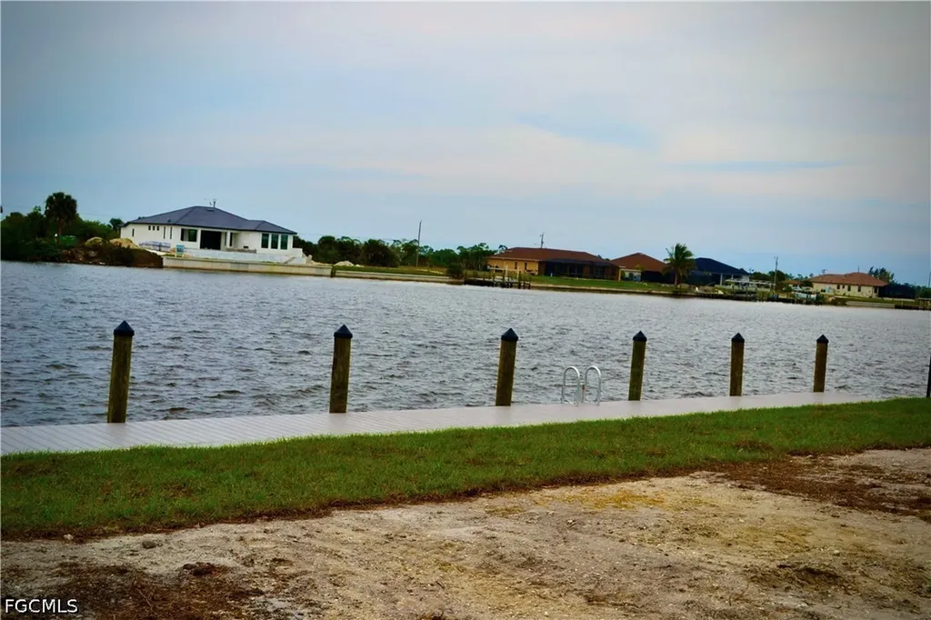 3532 NW 42nd Avenue Cape Coral FL 33993