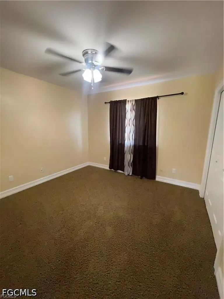 2427 Ashbury Circle Cape Coral FL 33991