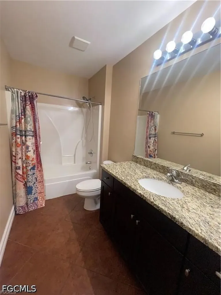 2427 Ashbury Circle Cape Coral FL 33991