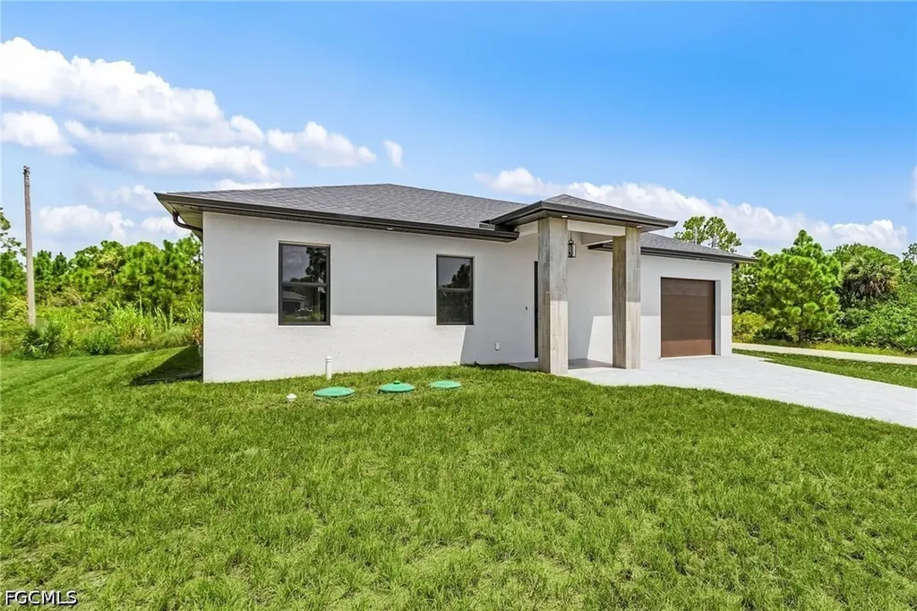 314 Luke Avenue S Lehigh Acres FL 33974