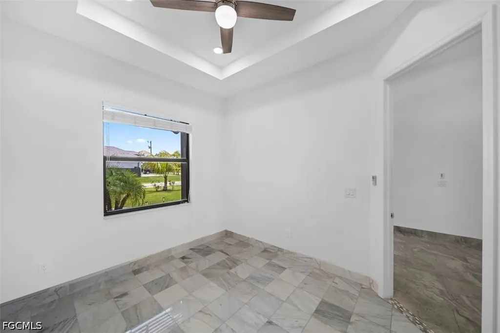509 NE 5th Terrace Cape Coral FL 33909