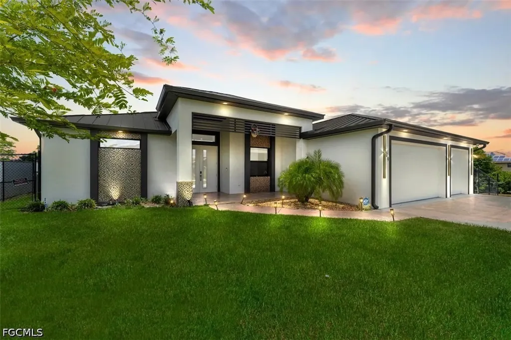 509 NE 5th Terrace Cape Coral FL 33909