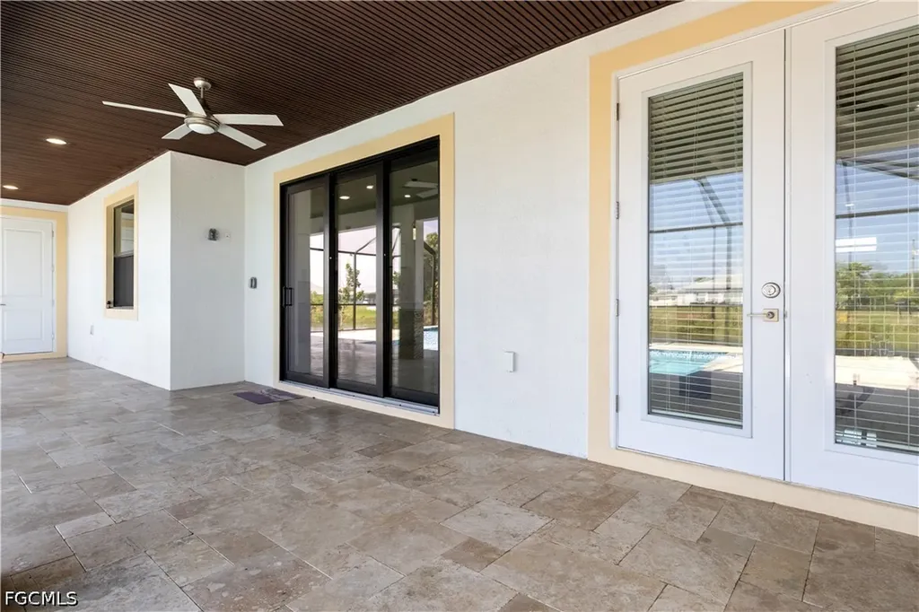 509 NE 5th Terrace Cape Coral FL 33909