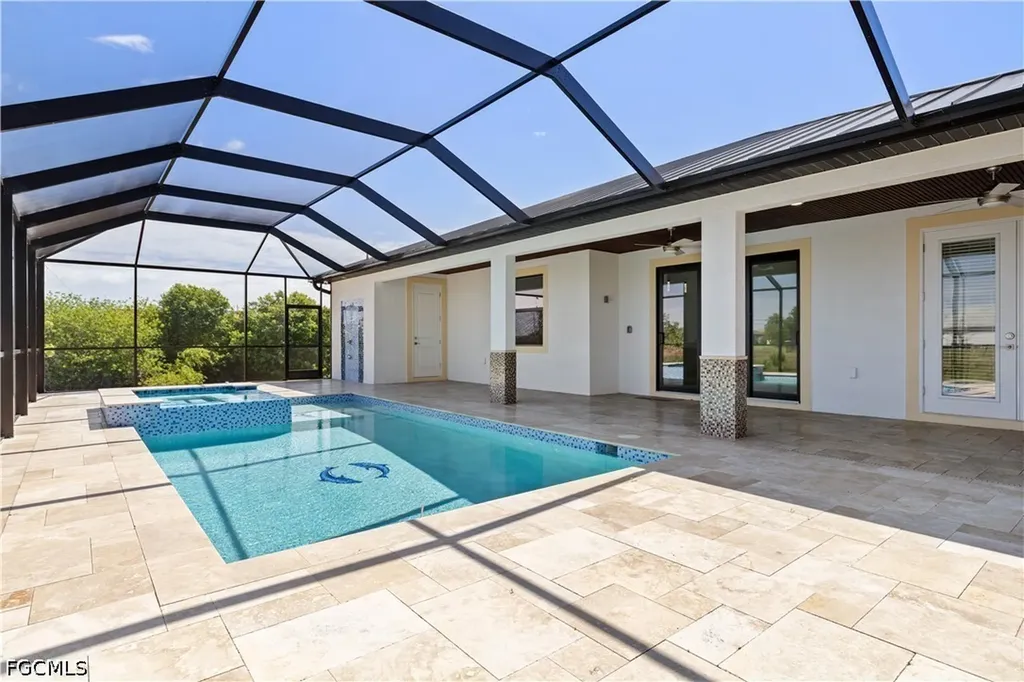 509 NE 5th Terrace Cape Coral FL 33909