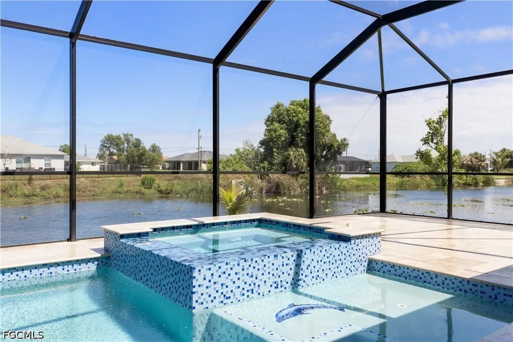 509 NE 5th Terrace Cape Coral FL 33909