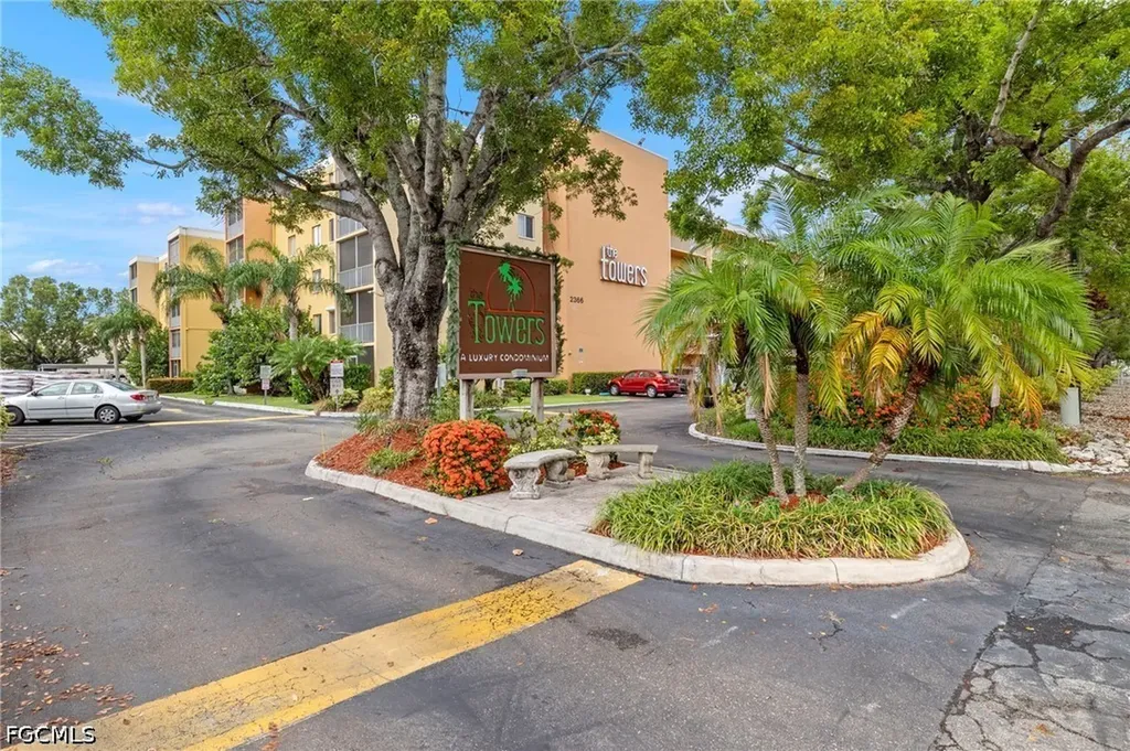 2366 E Mall Drive Fort Myers FL 33901