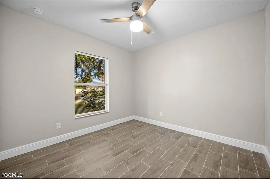 4541/4543 27th Street SW Lehigh Acres FL 33973