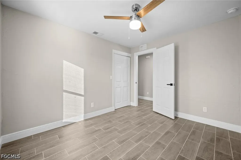 4541/4543 27th Street SW Lehigh Acres FL 33973