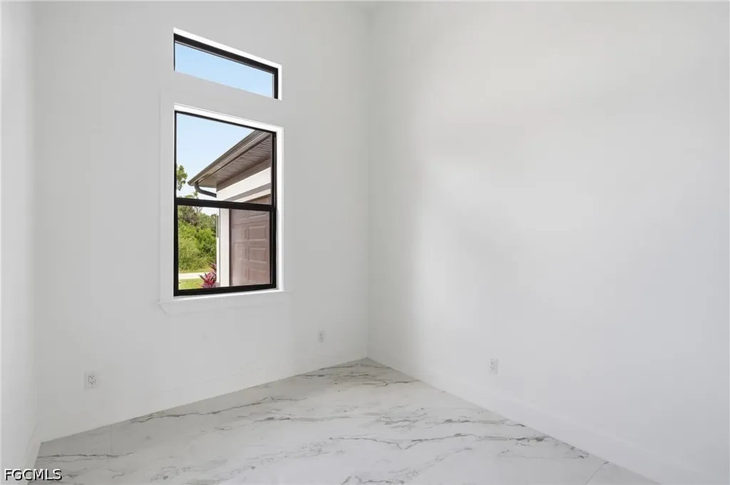 3823 Heyburn Street Fort Myers FL 33905