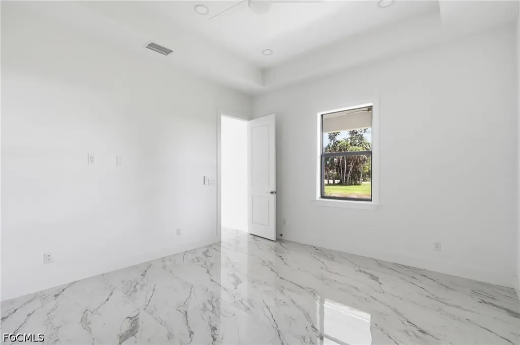 3823 Heyburn Street Fort Myers FL 33905
