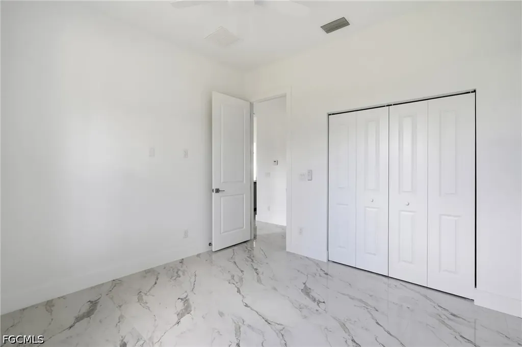 3823 Heyburn Street Fort Myers FL 33905