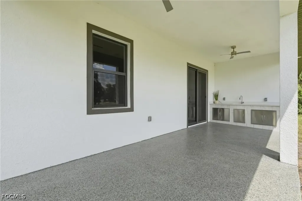 3823 Heyburn Street Fort Myers FL 33905