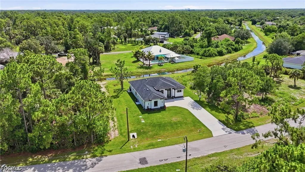 3823 Heyburn Street Fort Myers FL 33905