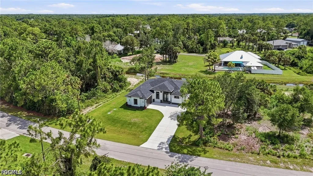 3823 Heyburn Street Fort Myers FL 33905