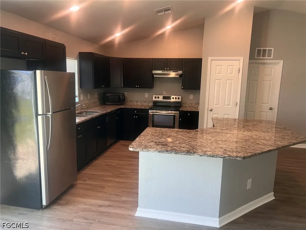101 NW 25th Street Cape Coral FL 33993