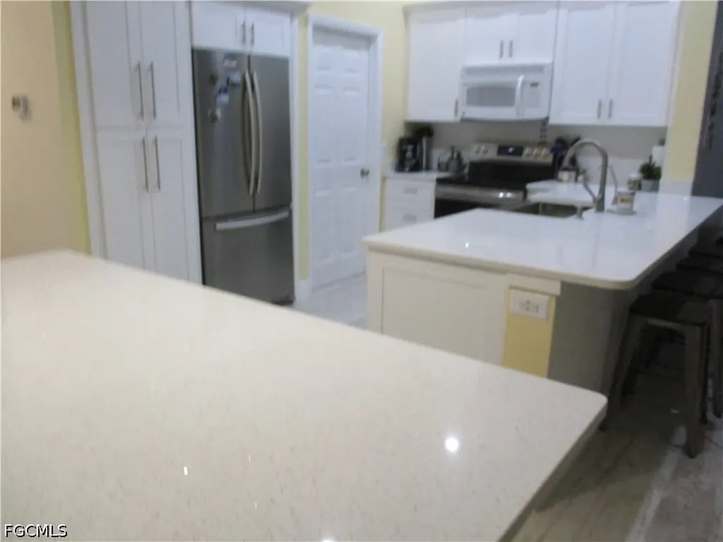 613 SE 2nd Terrace Cape Coral FL 33990