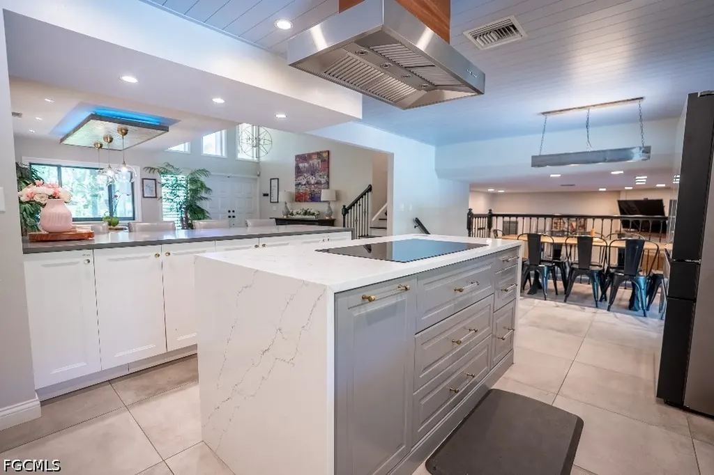 6100 Dogwood Way Naples FL 34116