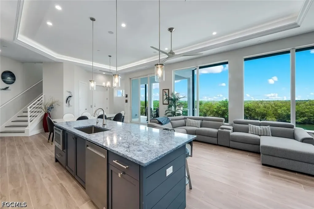 5826 Shell Cove Drive Cape Coral FL 33914