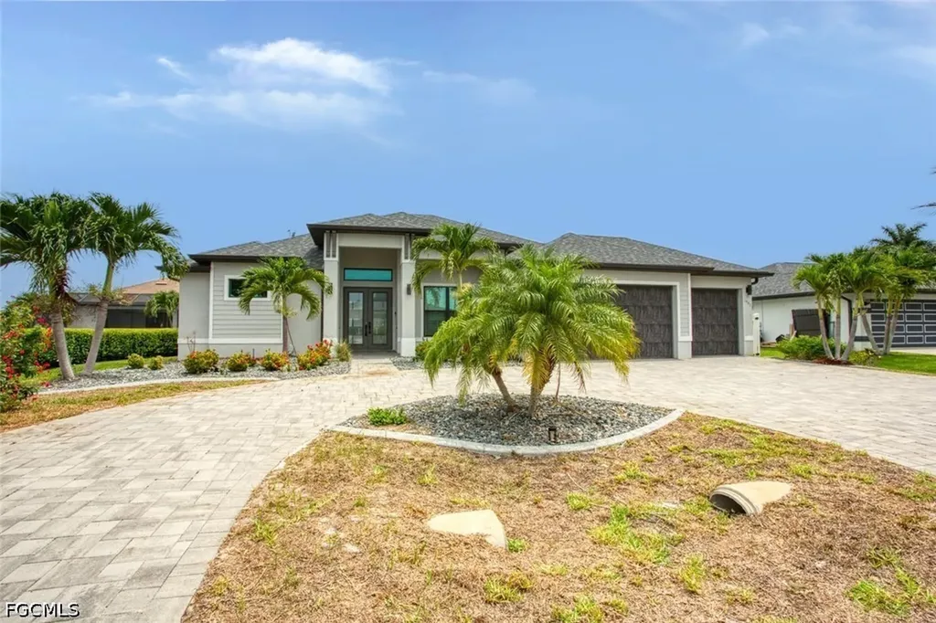1521 SW 43rd Lane Cape Coral FL 33914