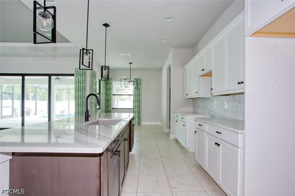 1521 SW 43rd Lane Cape Coral FL 33914