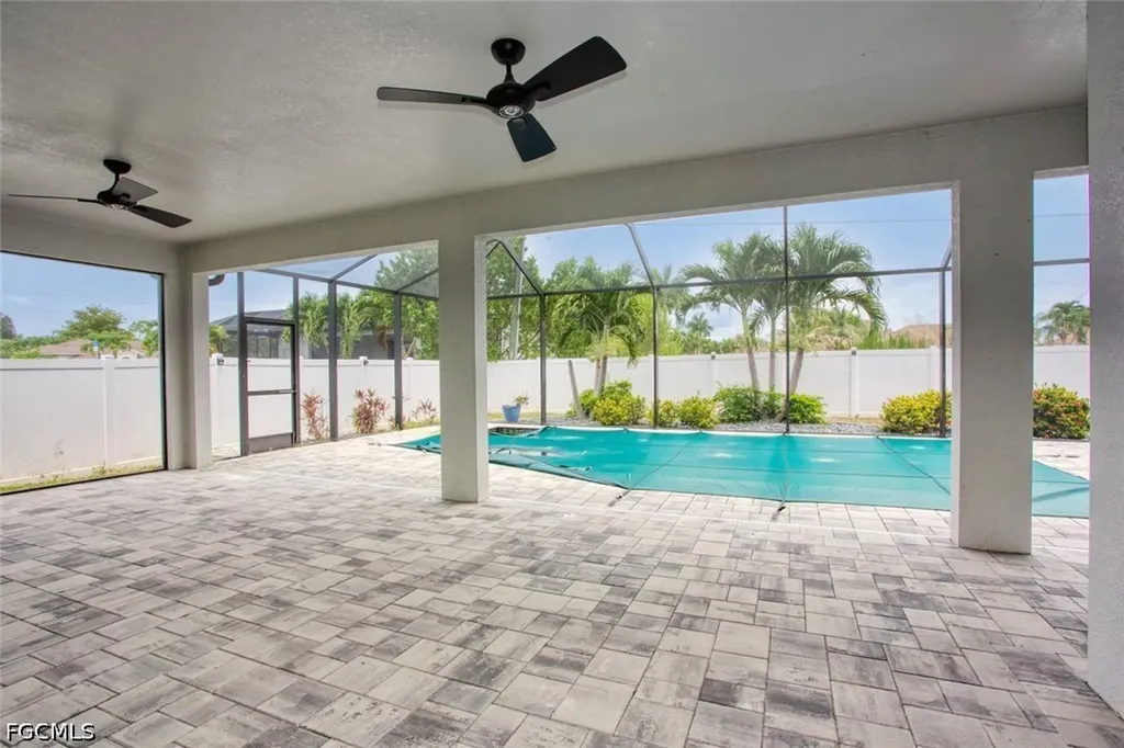 1521 SW 43rd Lane Cape Coral FL 33914