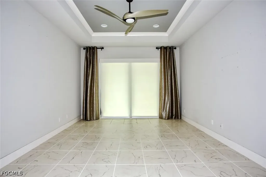 1521 SW 43rd Lane Cape Coral FL 33914