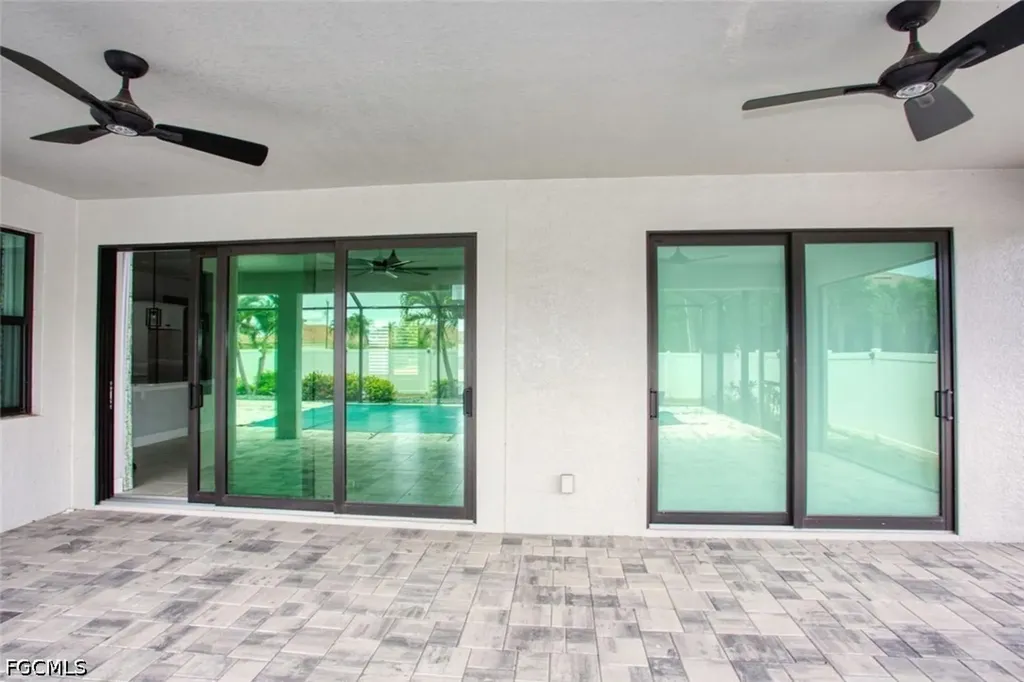 1521 SW 43rd Lane Cape Coral FL 33914