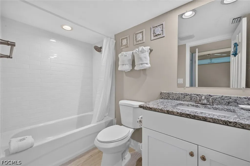 1501 Middle Gulf Drive Sanibel FL 33957
