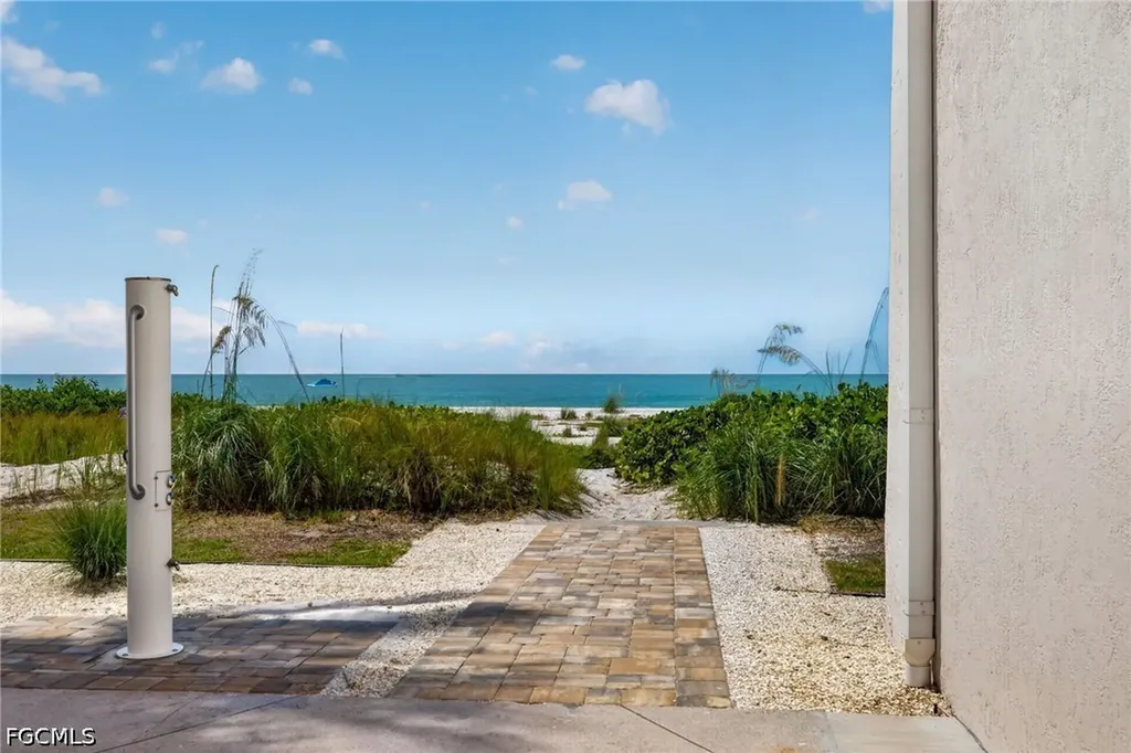 1501 Middle Gulf Drive Sanibel FL 33957