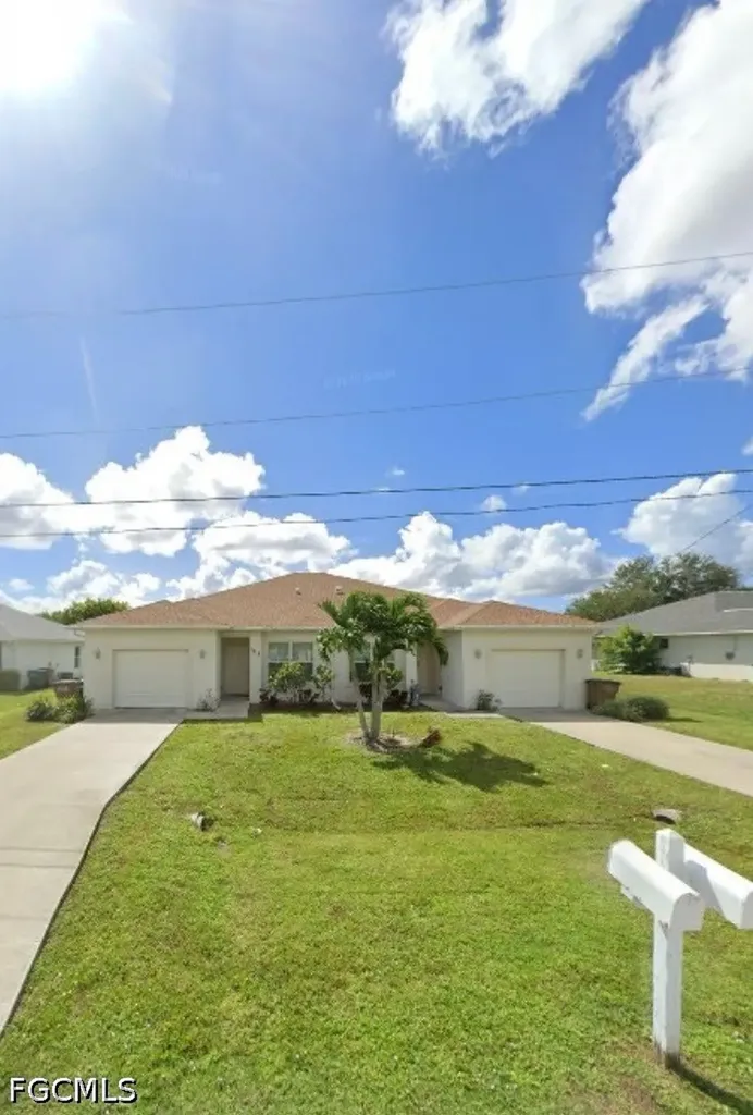 1713 SW 33rd Terrace Cape Coral FL 33914