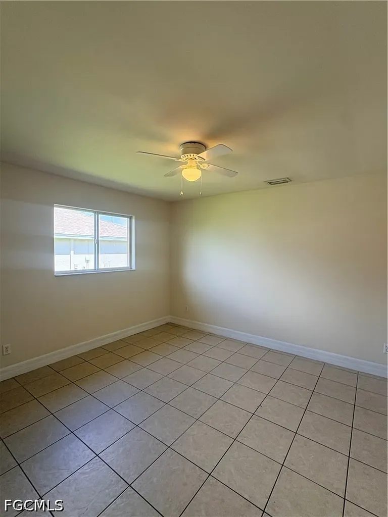 1713 SW 33rd Terrace Cape Coral FL 33914