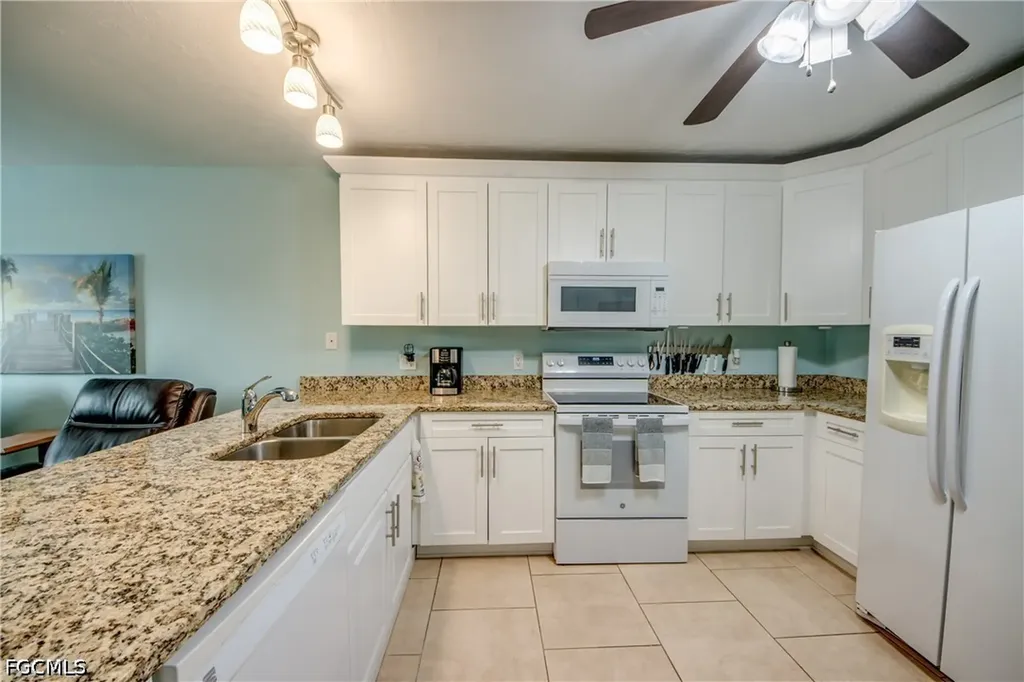 4904 Vincennes Court Cape Coral FL 33904