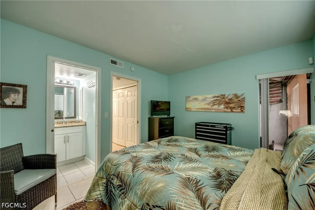 4904 Vincennes Court Cape Coral FL 33904