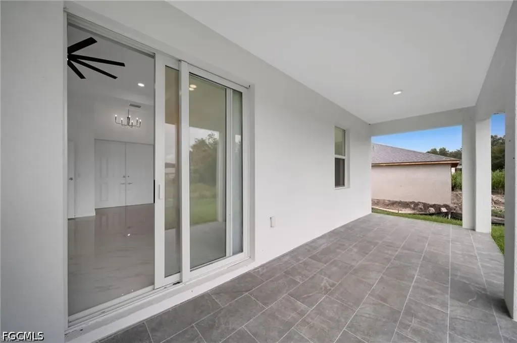 438 Poplar Street Lehigh Acres FL 33974