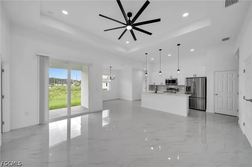 438 Poplar Street Lehigh Acres FL 33974
